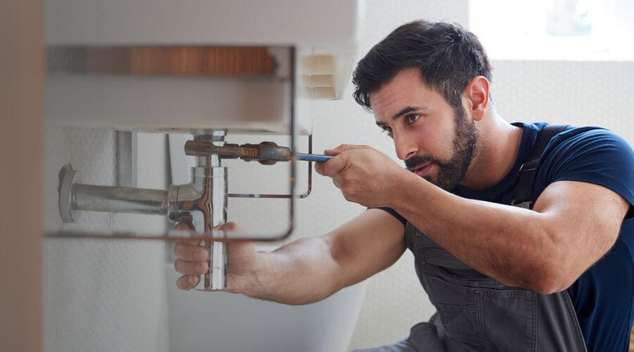 Sink pipe leak repair in Wallingford, KY